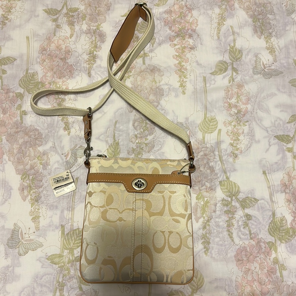Coach crossbody bag NWT
